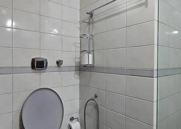 Tri Excelente Localização Com Garagem! * Porto Alegre