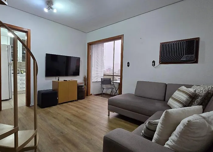 Apartamento Tri Excelente Localização Com Garagem! Porto Alegre