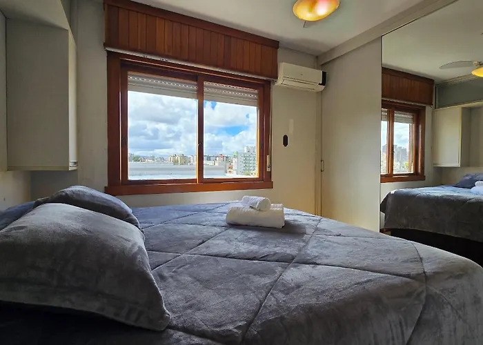 Apartamento Tri Excelente Localização Com Garagem! Porto Alegre